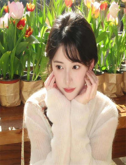 人物深度分析：装了两年突然被读心了中的宣传的营销策略与渠道选择 认识人物与故事的互动